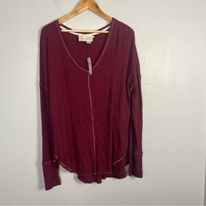 Anthro Saturday Sunday Top Womens Sz L Burgundy Waffle Knit Long Sleeve Stretch